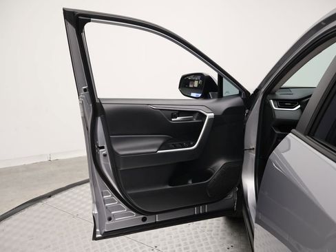 Used 2023 Toyota RAV4 XLE Premium FWD image 16