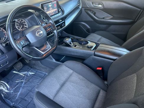 Used 2025 Nissan Rogue SV AWD/4WD image 11