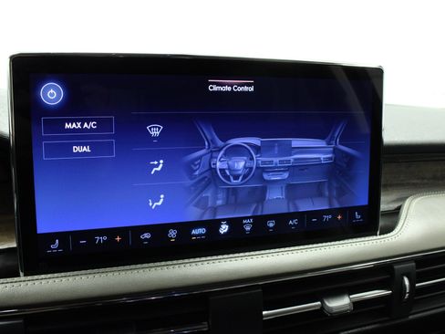 Used 2023 Lincoln Corsair Reserve image 26