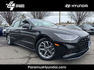Certified 2023 Hyundai Sonata SEL w/ Preferred Accessory Package 360° Tour