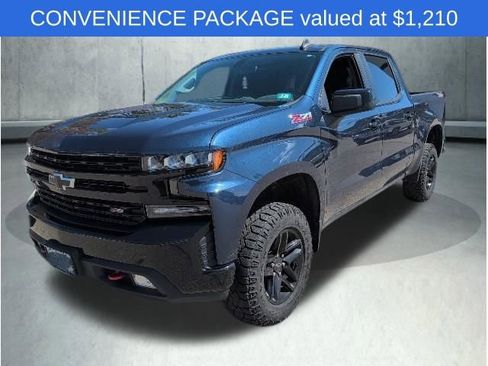 Used 2020 Chevrolet Silverado 1500 LT Trail Boss w/ Convenience Package image 3