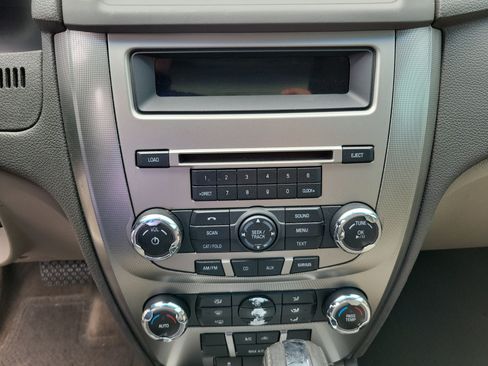 Used 2010 Ford Fusion Hybrid FWD image 8
