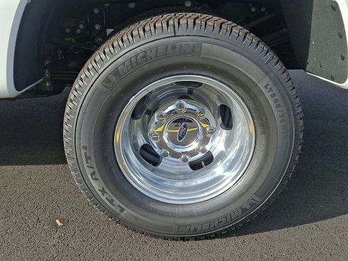 New 2026 Ford F350 Platinum image 5