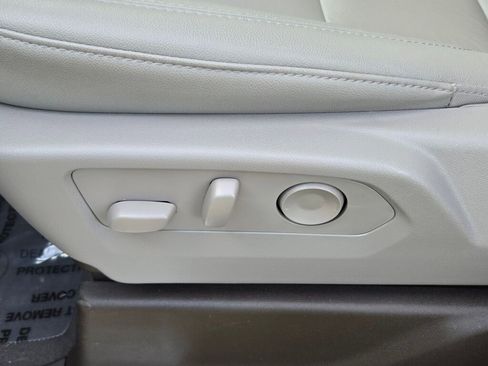 Used 2024 Chevrolet Silverado 1500 RST image 17