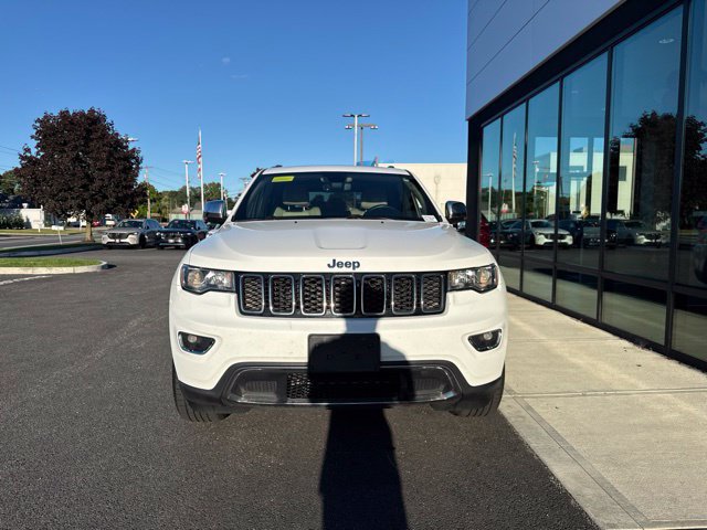 Used 2019 Jeep Grand Cherokee Limited AWD/4WD image 7