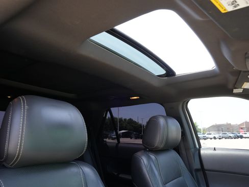 Used 2015 Ford Explorer Sport w/ Equipment Group 401A AWD/4WD image 25