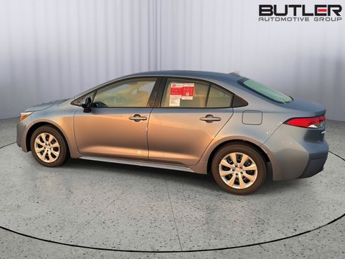 New 2026 Toyota Corolla LE FWD image 3
