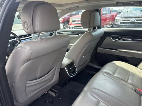 Used 2013 Cadillac XTS Luxury w/ Driver Awareness Package FWD image 12