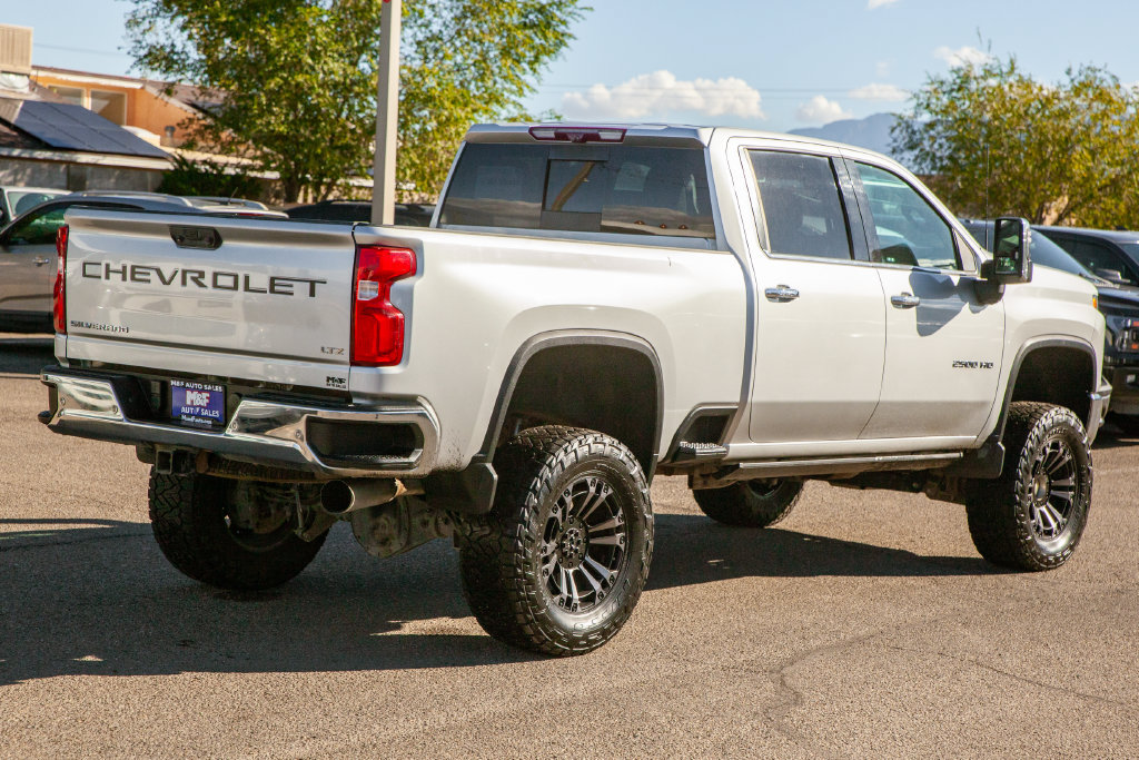 Used 2020 Chevrolet Silverado 2500 LTZ w/ LTZ Plus Package AWD/4WD image 4