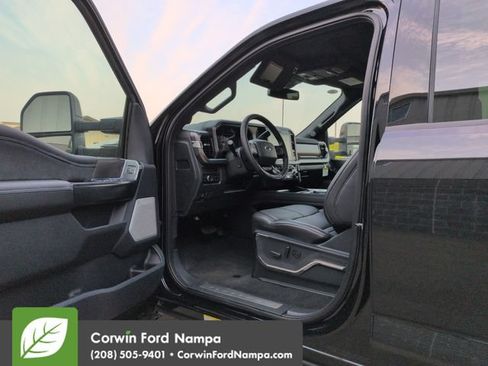 New 2026 Ford F450 Platinum w/ FX4 Off-Road Package AWD/4WD image 9