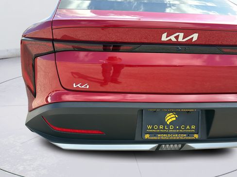 Used 2025 Kia K4 EX FWD image 38