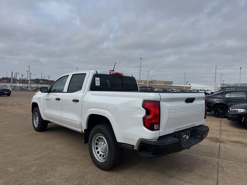 Used 2024 Chevrolet Colorado W/T w/ Safety Package image 15