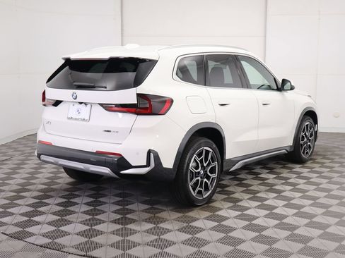 Used 2025 BMW X1 xDrive28i w/ Convenience Package AWD/4WD image 6