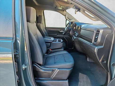 Certified 2025 Chevrolet Silverado 3500 LT image 21