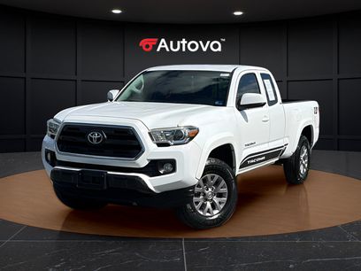 Used 2017 Toyota Tacoma SR5 w/ Tow Package