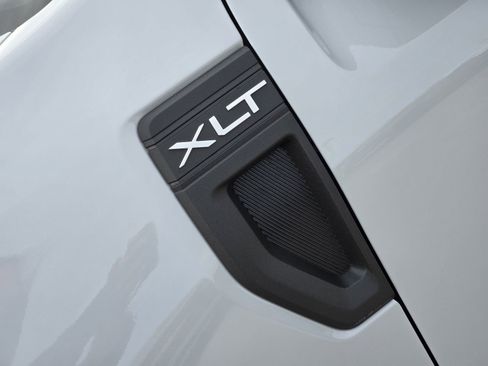 New 2026 Ford Maverick XLT AWD/4WD image 11