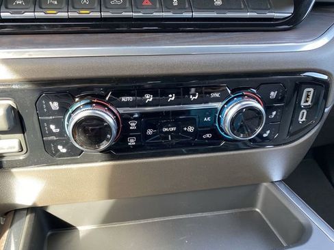 New 2026 GMC Sierra 1500 SLT w/ SLT Premium Package AWD/4WD image 19
