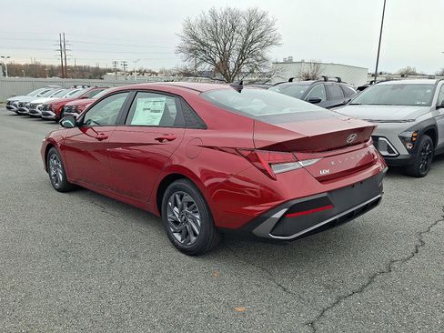New 2026 Hyundai Elantra Blue image 4