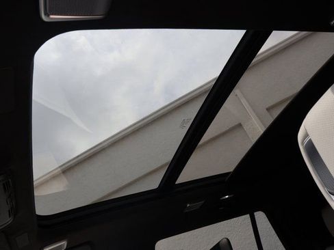 Certified 2025 Cadillac Escalade Premium Luxury Platinum image 48