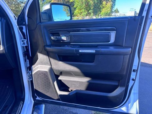 Used 2017 RAM 1500 Limited image 44