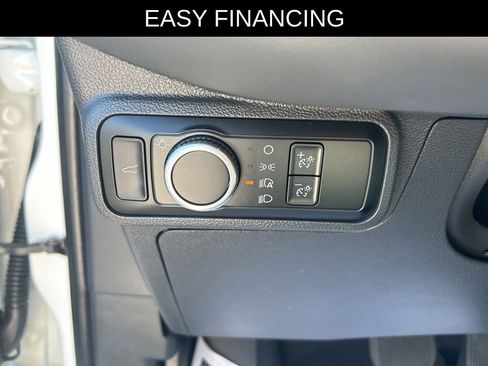 Used 2025 Ford Explorer Active AWD/4WD image 16