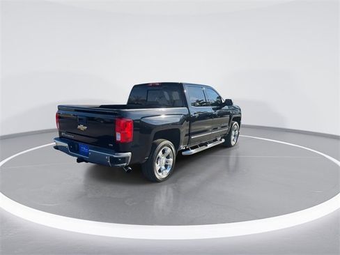 Used 2018 Chevrolet Silverado 1500 LTZ w/ Sport Package image 7