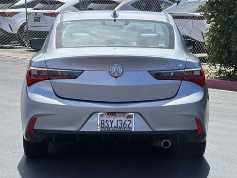 Used 2020 Acura ILX FWD image 6
