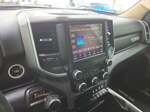 Used 2019 RAM 1500 Big Horn RWD image 16