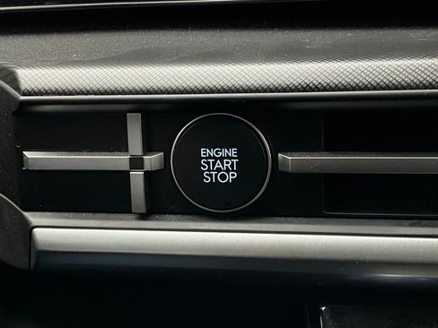 Used 2025 Hyundai Santa Fe SEL image 27