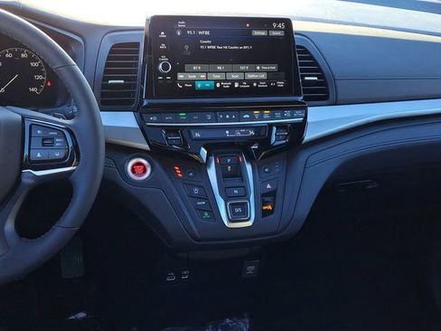 New 2026 Honda Odyssey Sport-L image 25
