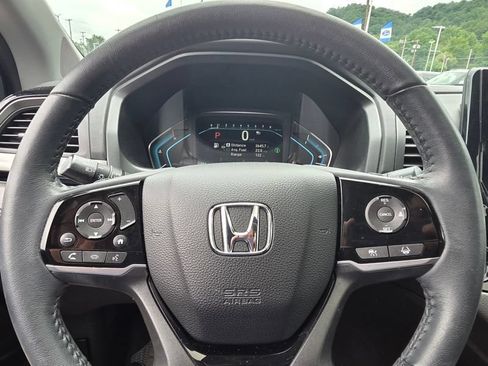 Used 2023 Honda Odyssey Touring image 11