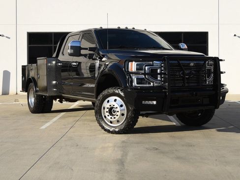 Used 2022 Ford F450 Platinum w/ FX4 Off-Road Package image 1