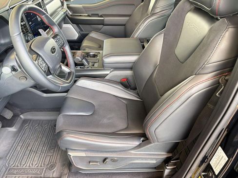 Used 2025 Ford F150 Raptor image 5