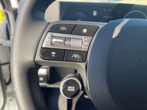 New 2026 Hyundai Ioniq 5 SE image 19