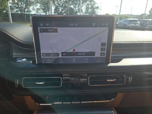 Certified 2024 Lincoln Aviator Black Label w/ Dynamic Handling Package AWD/4WD image 41