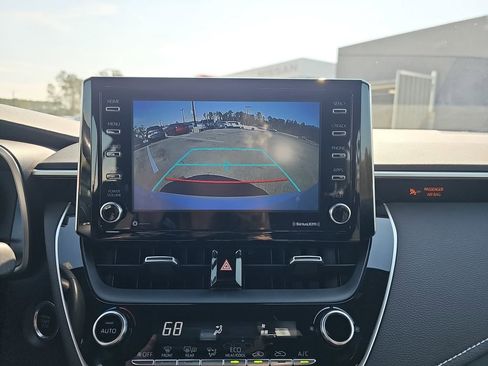 Used 2021 Toyota Corolla SE image 26