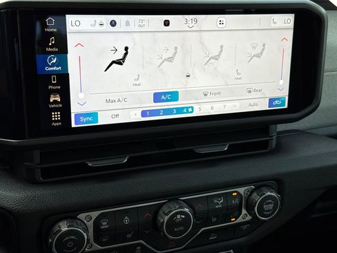 New 2026 Jeep Gladiator Sport AWD/4WD image 23