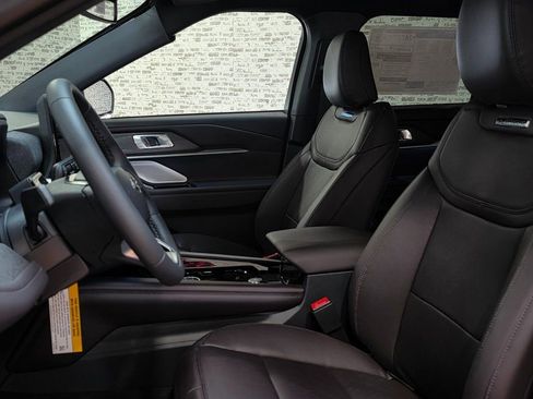 New 2026 Ford Explorer Platinum RWD image 20