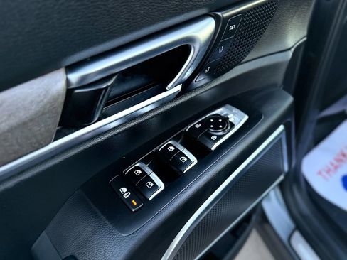 Used 2020 Kia Telluride SX w/ SX Prestige Package image 14