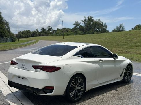 Used 2022 INFINITI Q60 3.0t Luxe w/ Essential Package RWD image 5