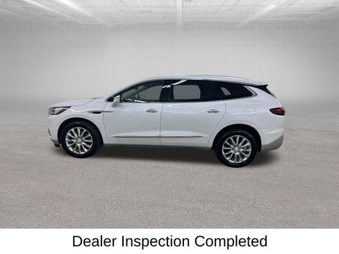 Used 2021 Buick Enclave Premium w/ Sun and Sites Package AWD/4WD image 9