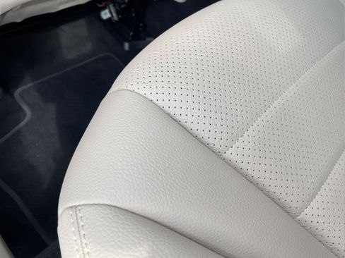 Used 2022 Mercedes-Benz GLC 300 image 19