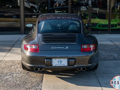 Used 2005 Porsche 911 Carrera S RWD image 5