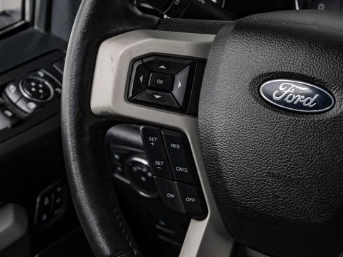 Used 2020 Ford F250 Lariat w/ Lariat Ultimate Package image 17