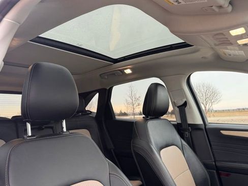 Used 2022 Ford Escape Titanium w/ Titanium Elite Package image 24