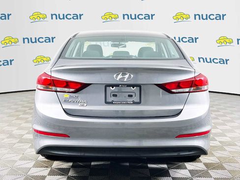 Used 2018 Hyundai Elantra SE image 6