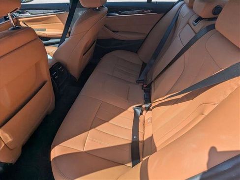 Certified 2023 BMW 540i 540i w/ Convenience Package image 17