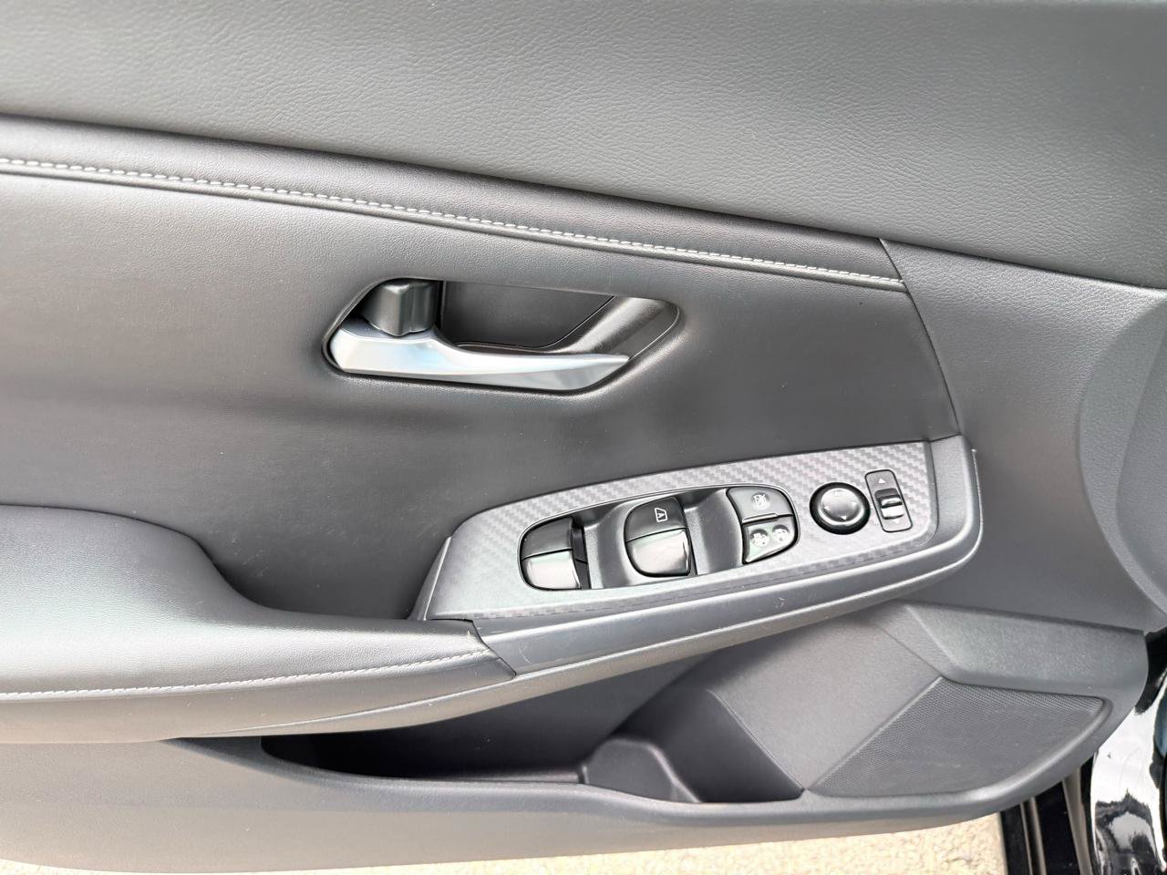 Used 2021 Nissan Sentra SV FWD image 17