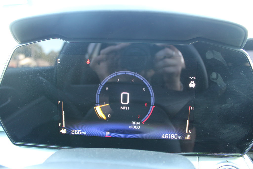 Used 2025 Chevrolet Trax LT FWD image 18