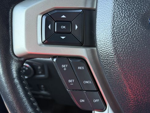 Used 2022 Ford F250 Lariat w/ Lariat Ultimate Package image 40